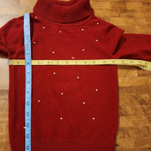 Red turtleneck sweater with festive embellishments toddler girl size - Picture 11 of 12